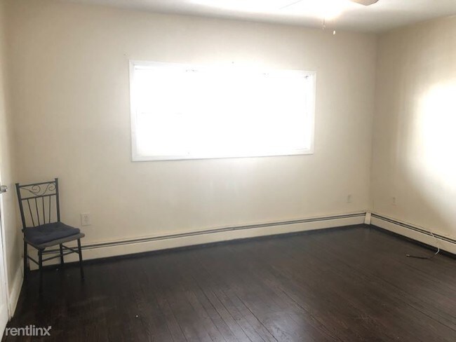Building Photo - 2 br, 1 bath Apartment - 50 S 2nd St 1 Unit 1