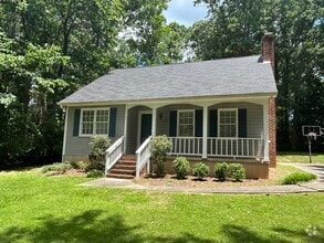 Building Photo - 1080 Lois Ln