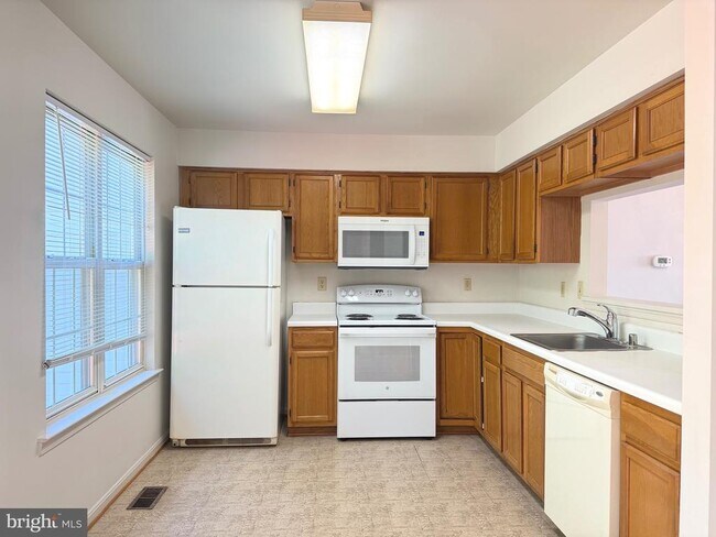 Foto del edificio - 188 Pinecove Ave