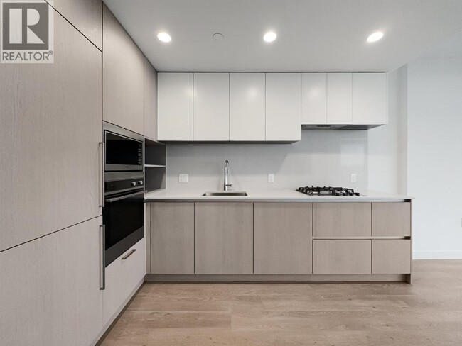 Photo du bâtiment - 5685 Halley Ave