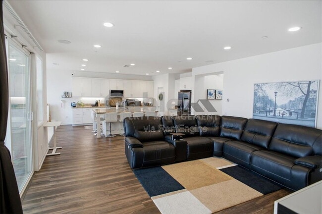Building Photo - 17952 Spire Ct