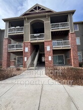 Building Photo - 804 Summer Hawk Dr