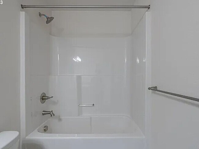 Foto del edificio - 1731 NE Waterfront St