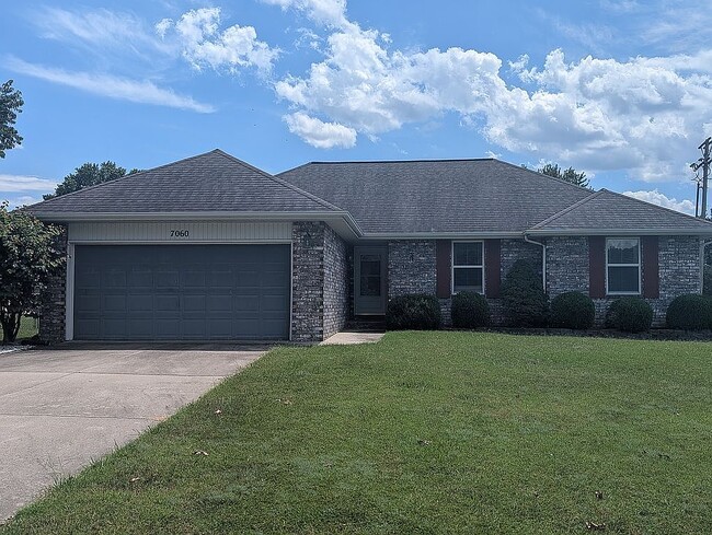 Building Photo - 7060 W Lone Oak St