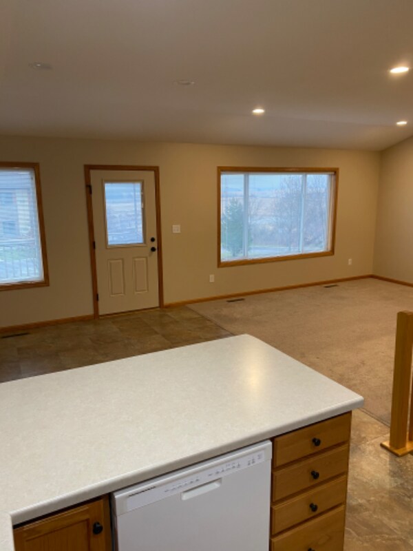 Foto del edificio - 4626 35 St NW