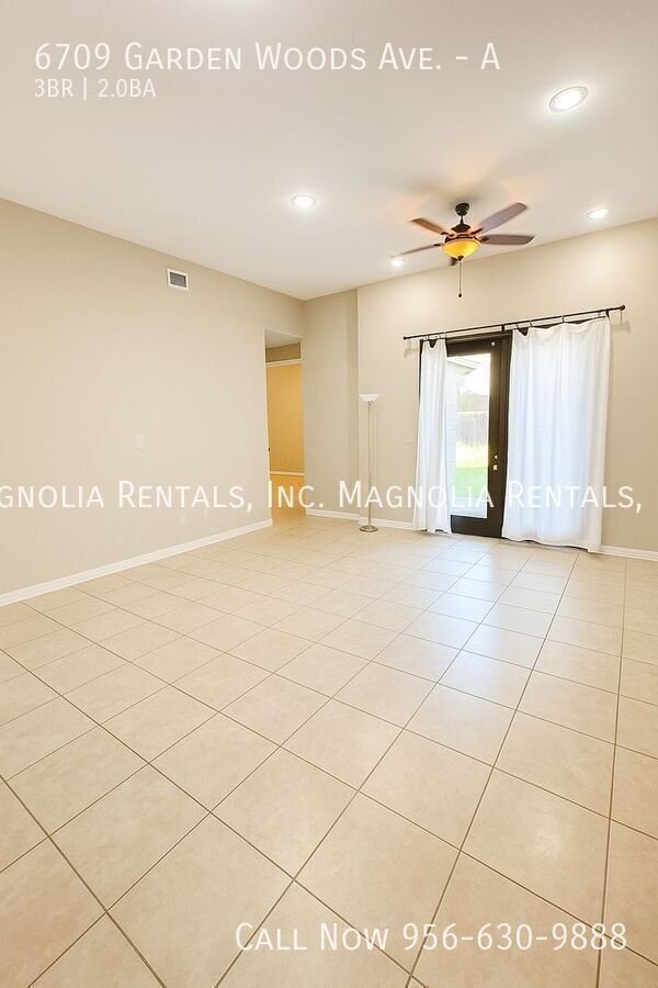 Foto del edificio - 6709 Garden Woods Ave