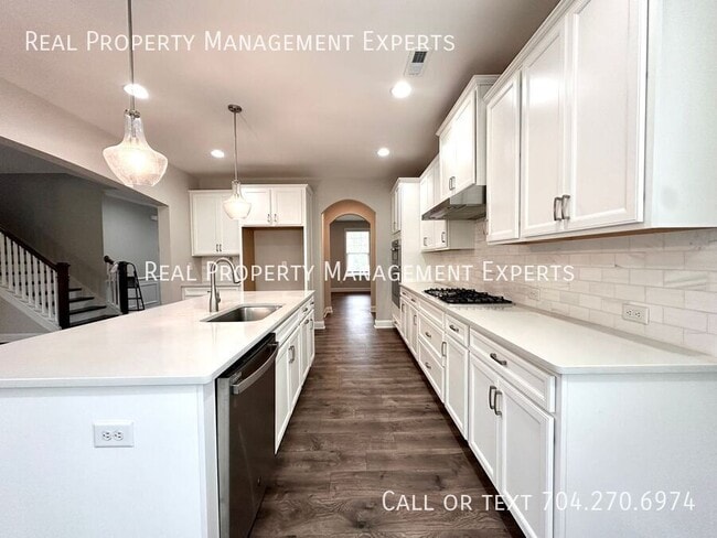 Foto del edificio - 10025 Fox Trotter Ln