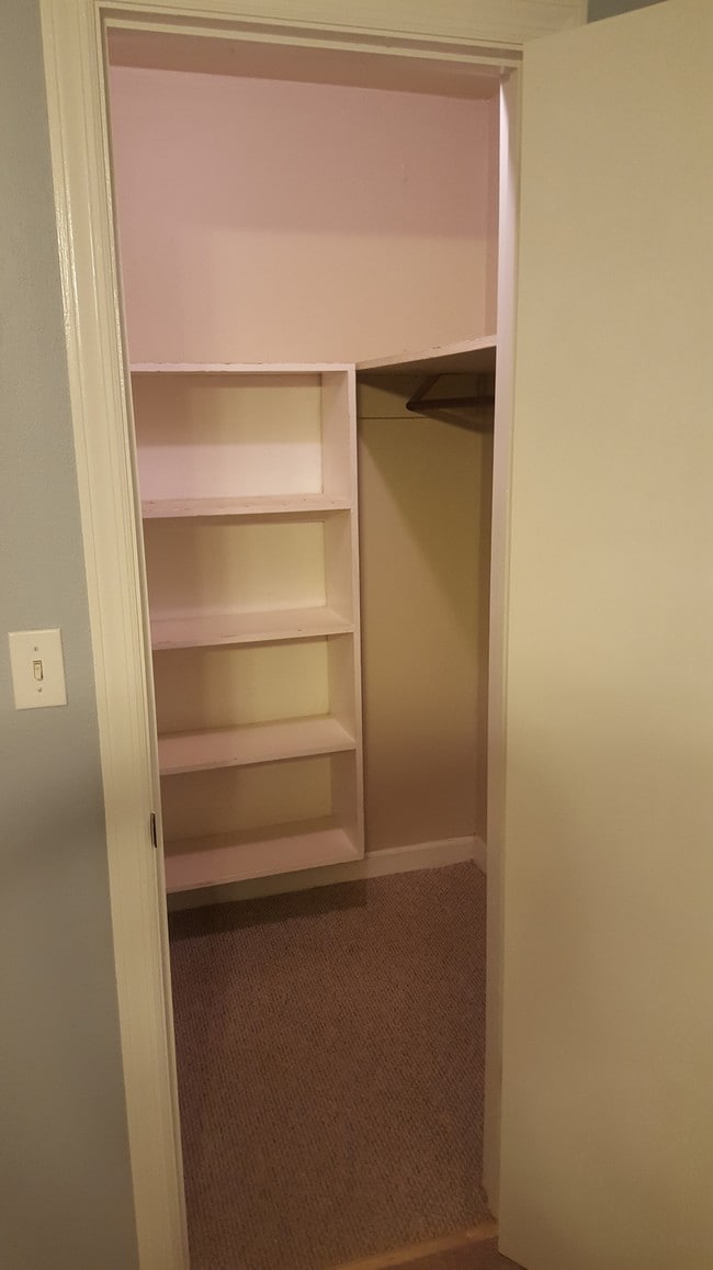5x6 Walk in Closet - 1005 S Elm St