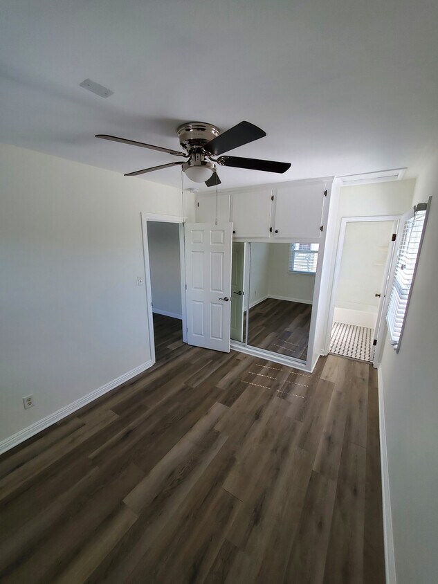Foto principal - 1726 6th Ave