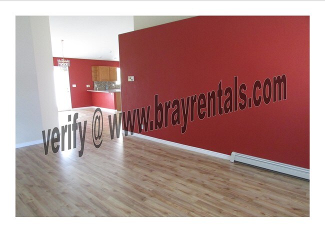 Foto del edificio - 3183 Highview Rd