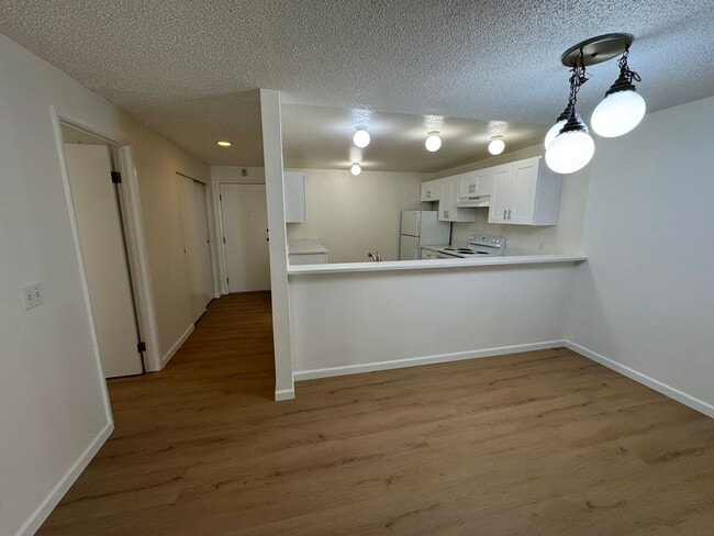 Photo - 1Bd/1Ba Redmond Condo