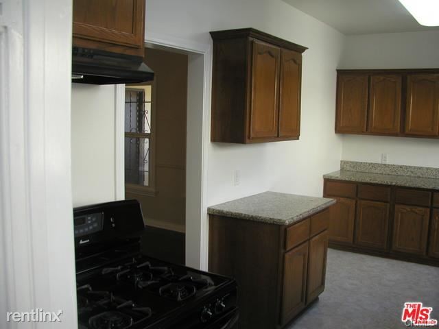 Foto del edificio - 1218 S Orange Grove Ave