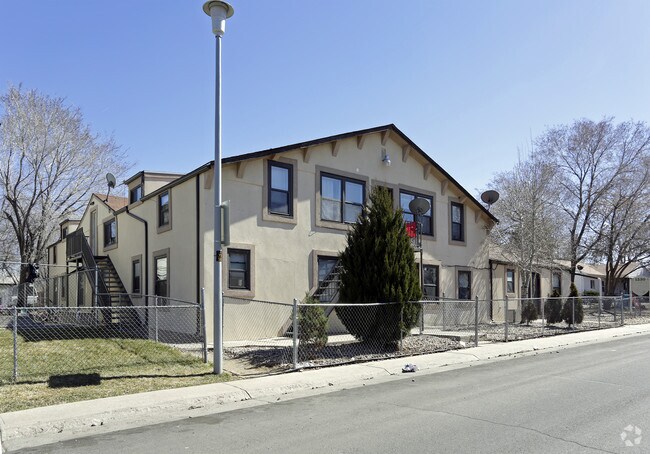 Foto del edificio - 1350 Kingston St.