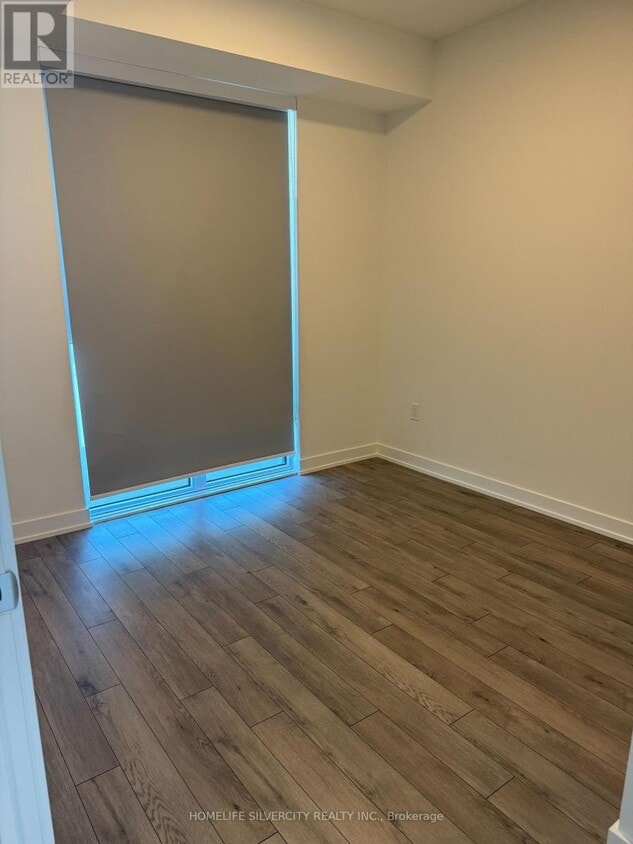 Building Photo - 15 Skyridge Dr