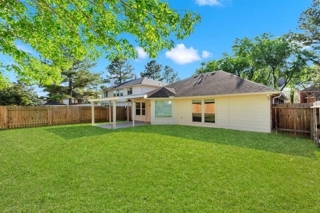 Foto del edificio - 11830 Copperas Creek Dr