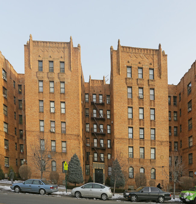 Building Photo - 415 LEFFERTS AVE