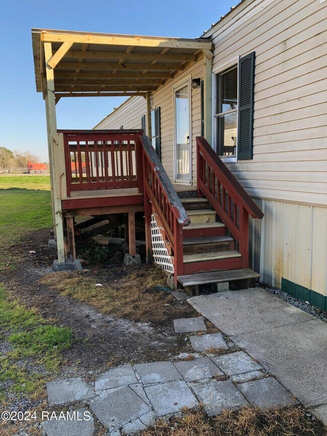 709 Hwy 90 E, New Iberia, LA 70560 House Rental in New Iberia, LA