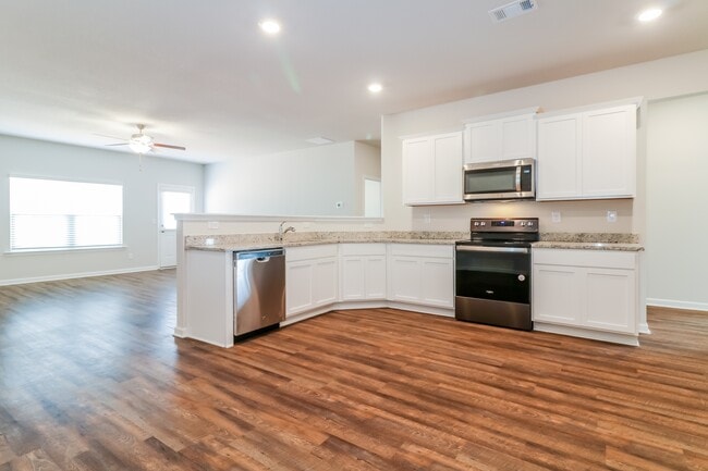 Foto del edificio - 3367 Bridgewood Dr