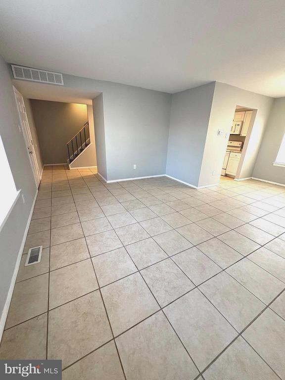 Building Photo - 108 Aspen Ct