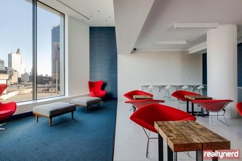 Foto del edificio - 7 Dekalb Ave