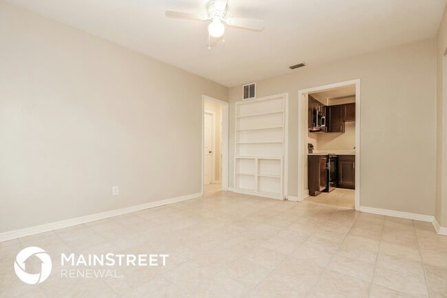 Building Photo - 1410 26th Ave S