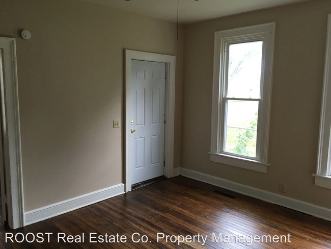 Building Photo - 802 Drexel Ave
