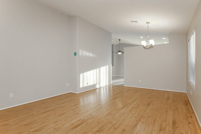 Foto del edificio - 21618 N 33rd Ave