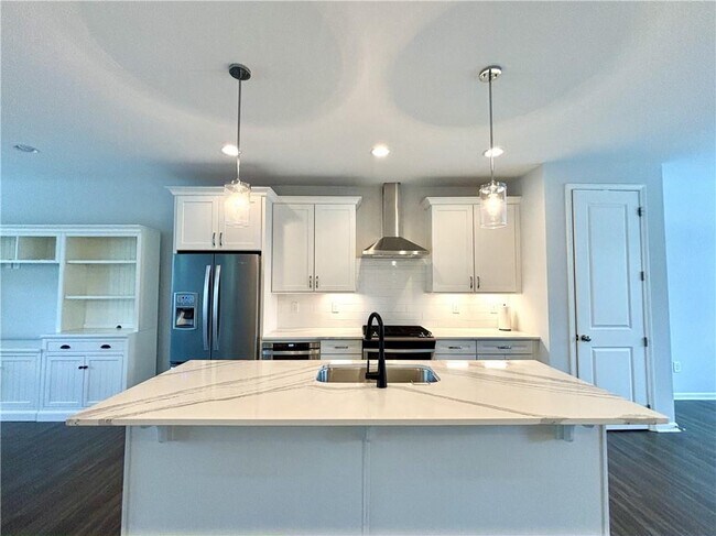 Building Photo - 745 Hamilton Cir SE