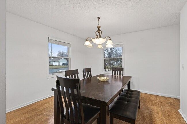 Foto del edificio - 8225 2nd Ave S