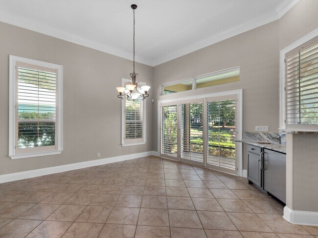 Building Photo - Gorgeous 3B/2.5B Home in Emerald Lakes Gat...