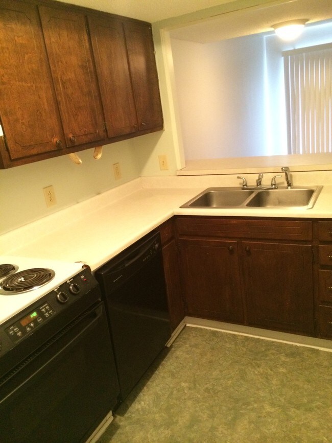 Foto del edificio - 4117 Triana Blvd SW