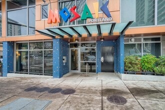 Building Photo - 1410 SW 11th Ave