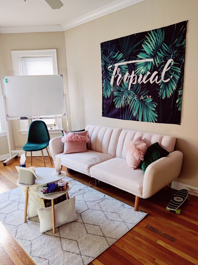 Foto del edificio - 2251 Ridge Ave