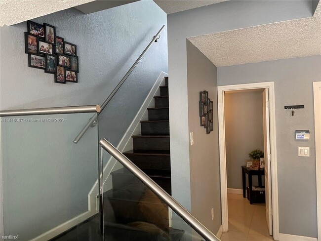Foto del edificio - 3 br, 2.5 bath House - 5119 NW 116th Ave