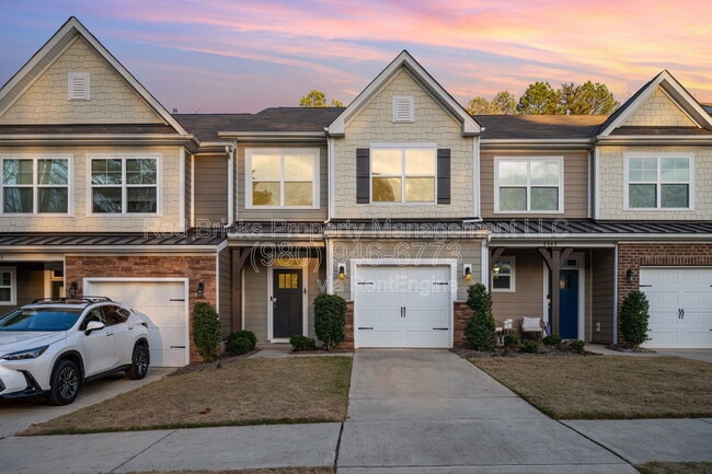 Photo - 8046 Saluda Dr Townhome
