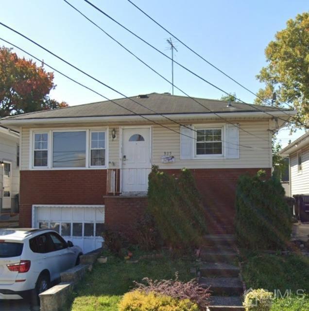 Primary Photo - 385 Wagner Ave