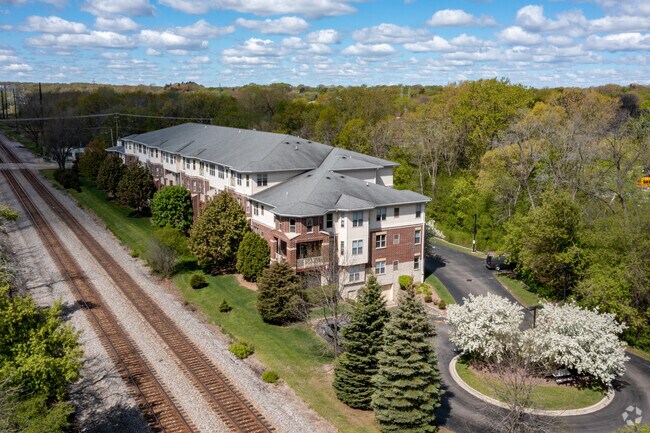 Foto del edificio - Underwood Station