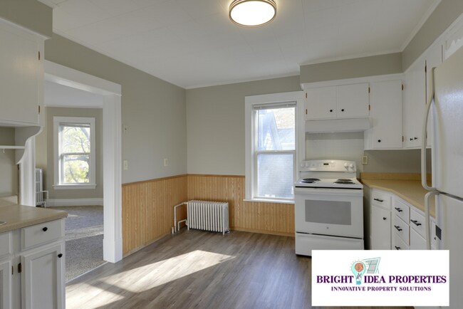 Foto del edificio - 857 Oakdale Ave