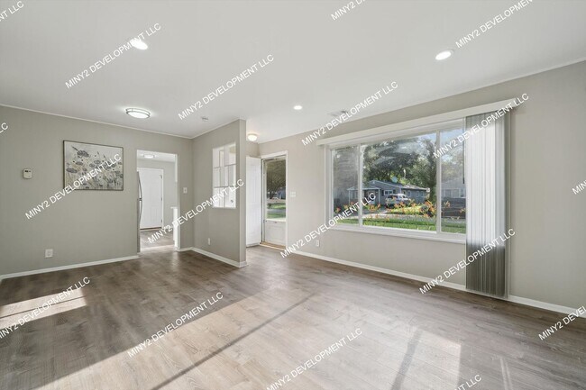 Foto del edificio - Completely Updated 3-Bedroom, 1-Bath Ranch...