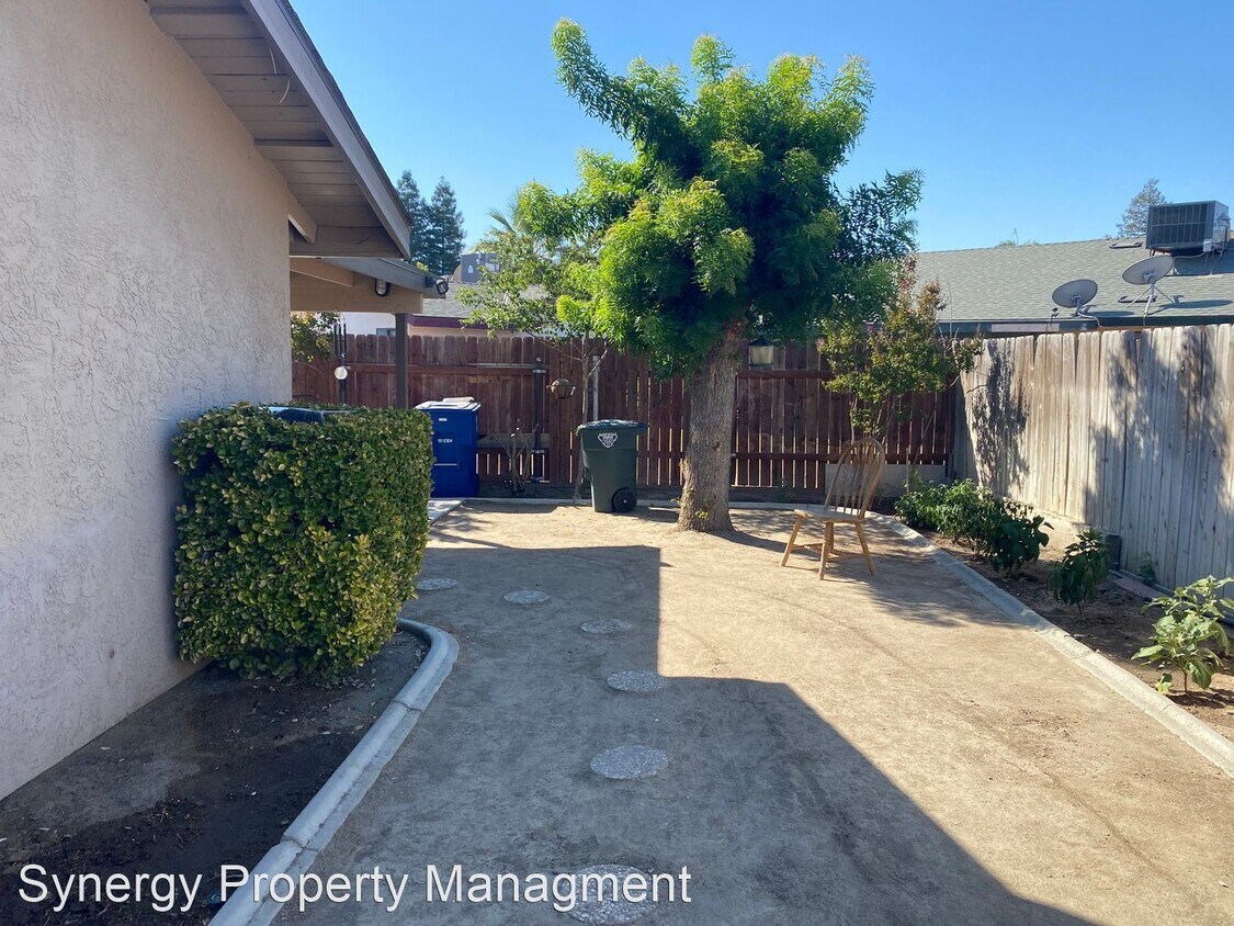 Building Photo - 3 br, 2 bath House - 3113 Fortune St