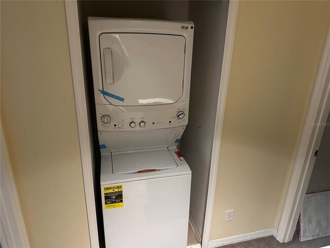 Building Photo - 3613 Wilshire Way Rd