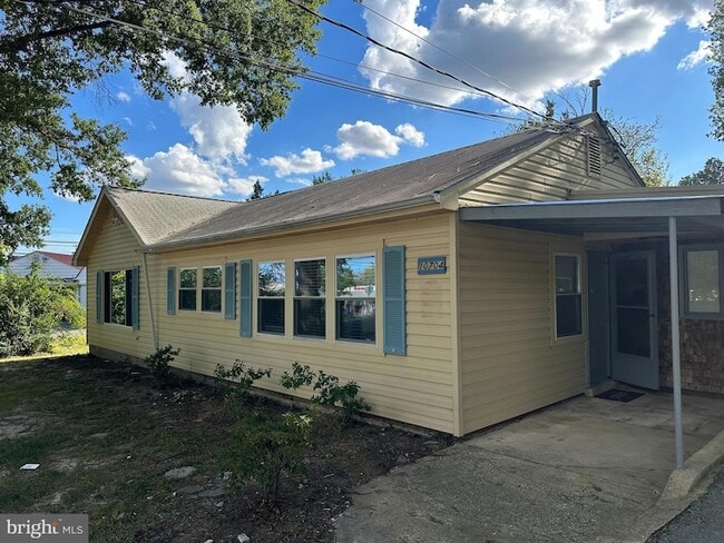 Photo - 10704 Montgomery Rd House