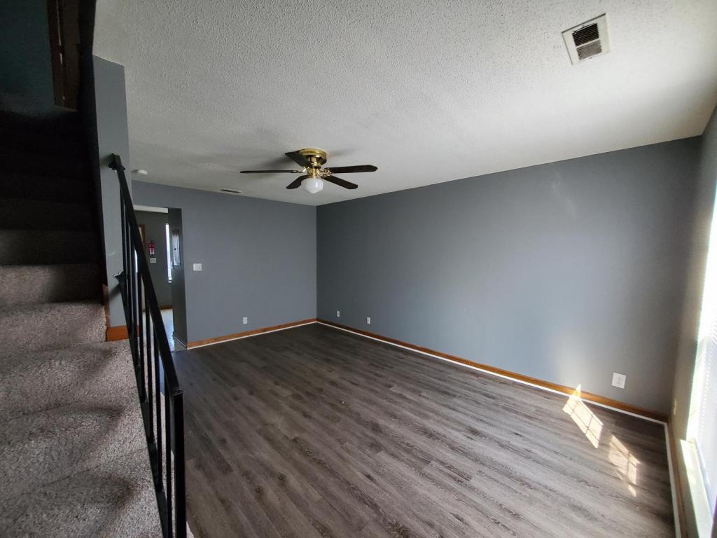 Primary Photo - 530 Hietts Lane, Apt B.