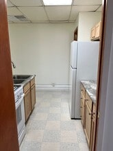 Building Photo - 103 E Toledo St
