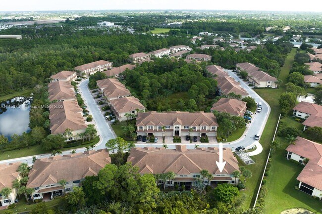 Foto del edificio - 250 SW Walking Path