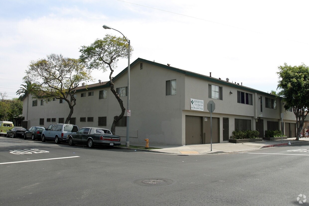 1496 Walnut, ¡alejado - 1496 Walnut Ave