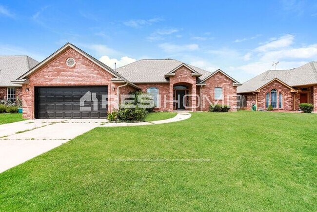 Building Photo - 1809 Monterey Pl