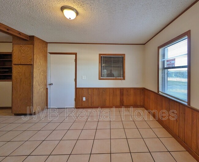 Building Photo - 139 Jackson Rd