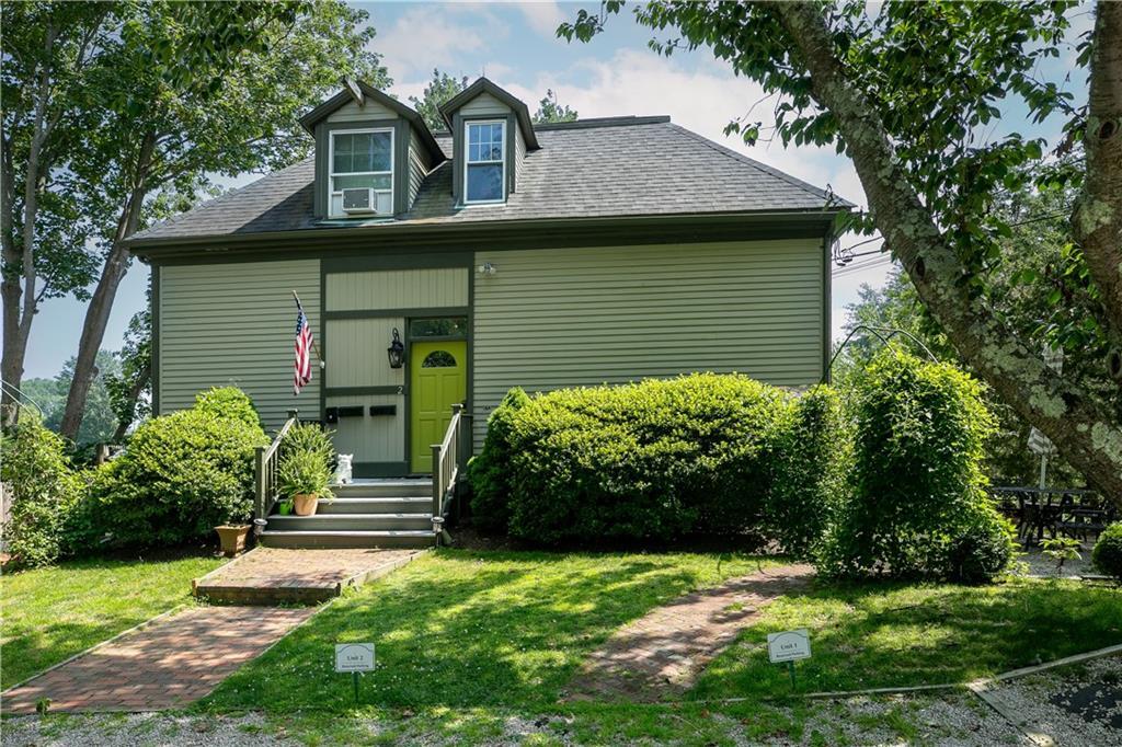 2 Cherry St Unit 2, Newport, RI 02840 Apartment for Rent in Newport