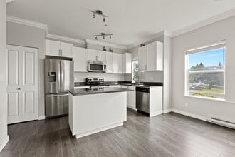 Building Photo - 11580-11223 223 St